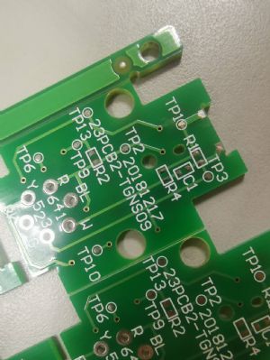 單面印刷電路板,雙層電路板.