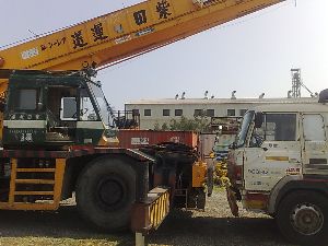 50T螃蟹式吊車